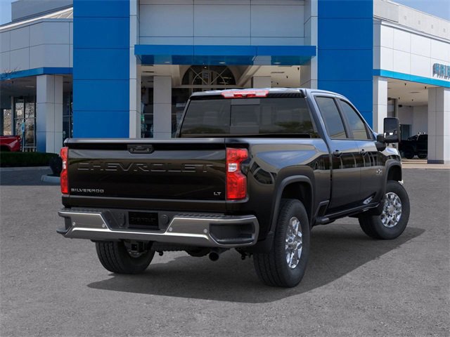 2026 Chevrolet Silverado LT photo 3