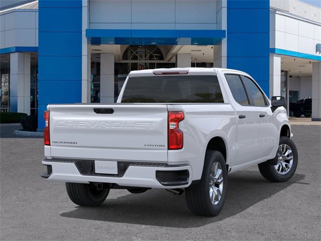 2026 Chevrolet Silverado 1500 Custom photo 3