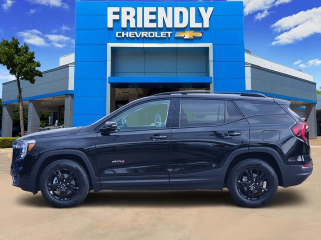 Used 2023 GMC Terrain AT4 SUV