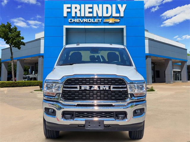 2024 Ram 2500 Big Horn photo 2