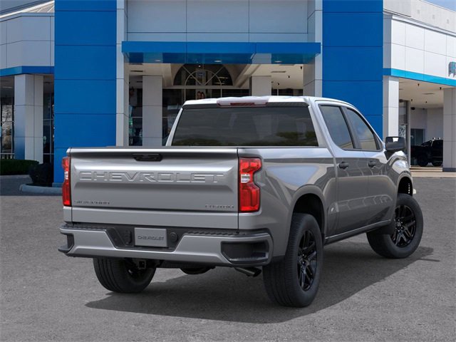 2026 Chevrolet Silverado 1500 Custom photo 2