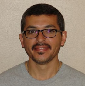 Staff member Vincente from c8c3ac2ac402