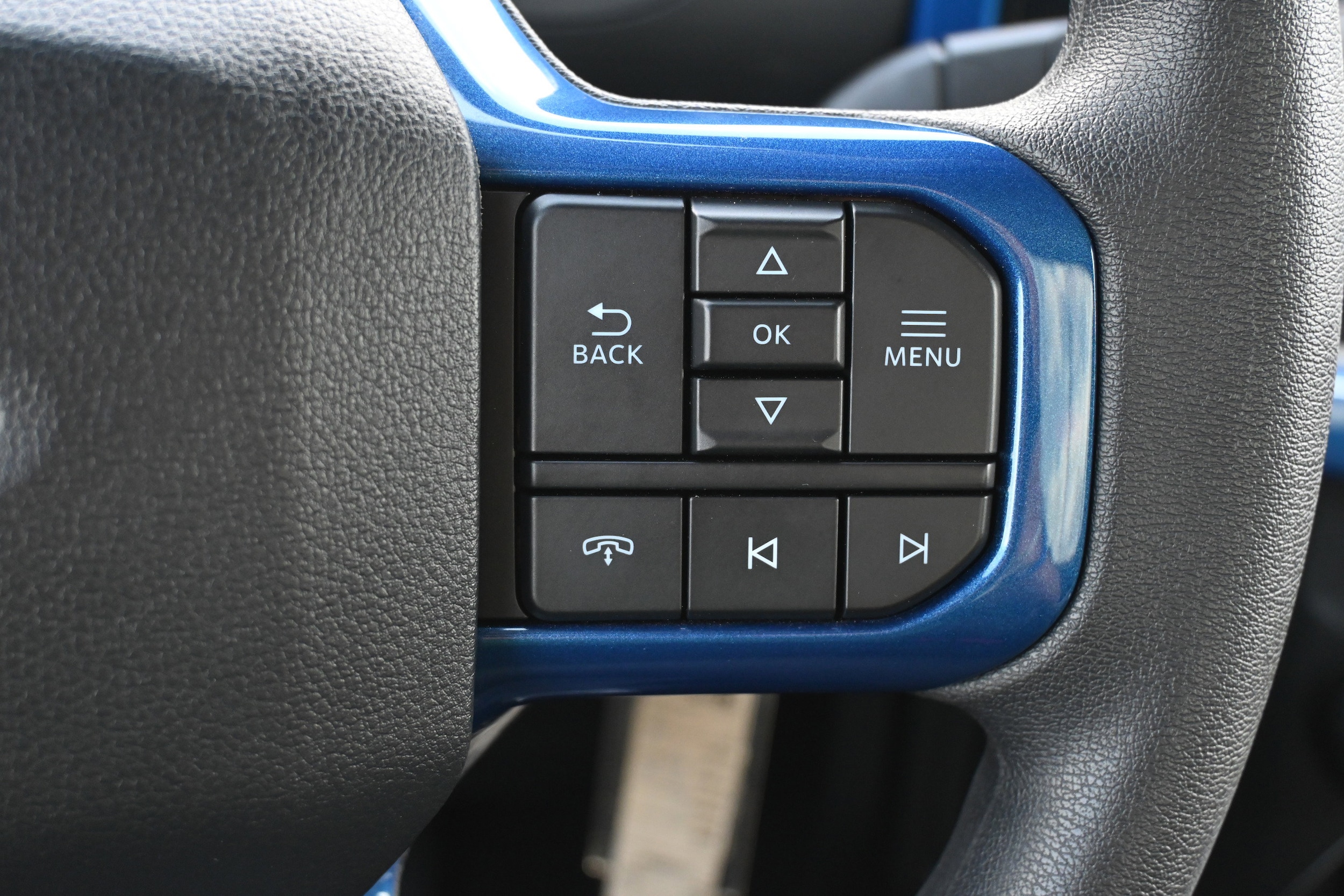 2025 Ford F-150 XL - Photo 18