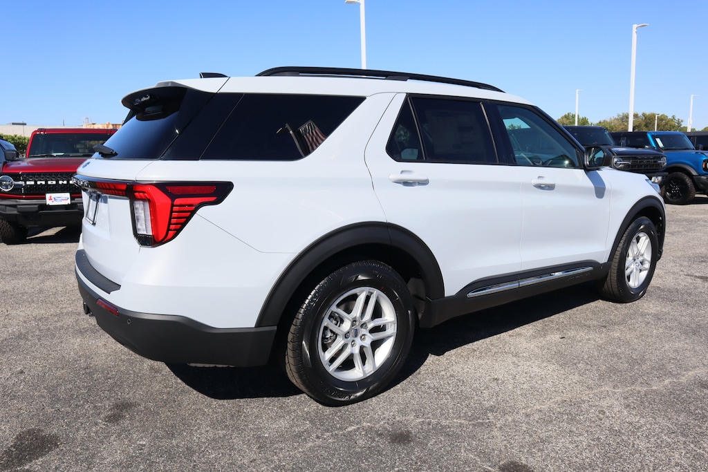 New 2025 Ford Explorer Active SUV