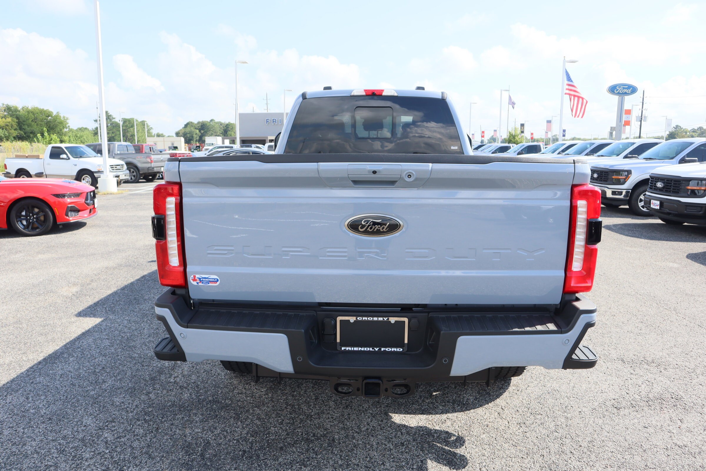 2025 Ford F-350 Lariat photo 3