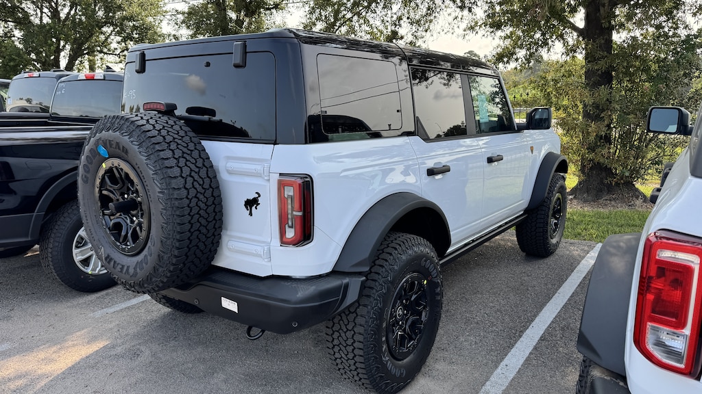 New 2026 Ford Bronco Badlands SUV