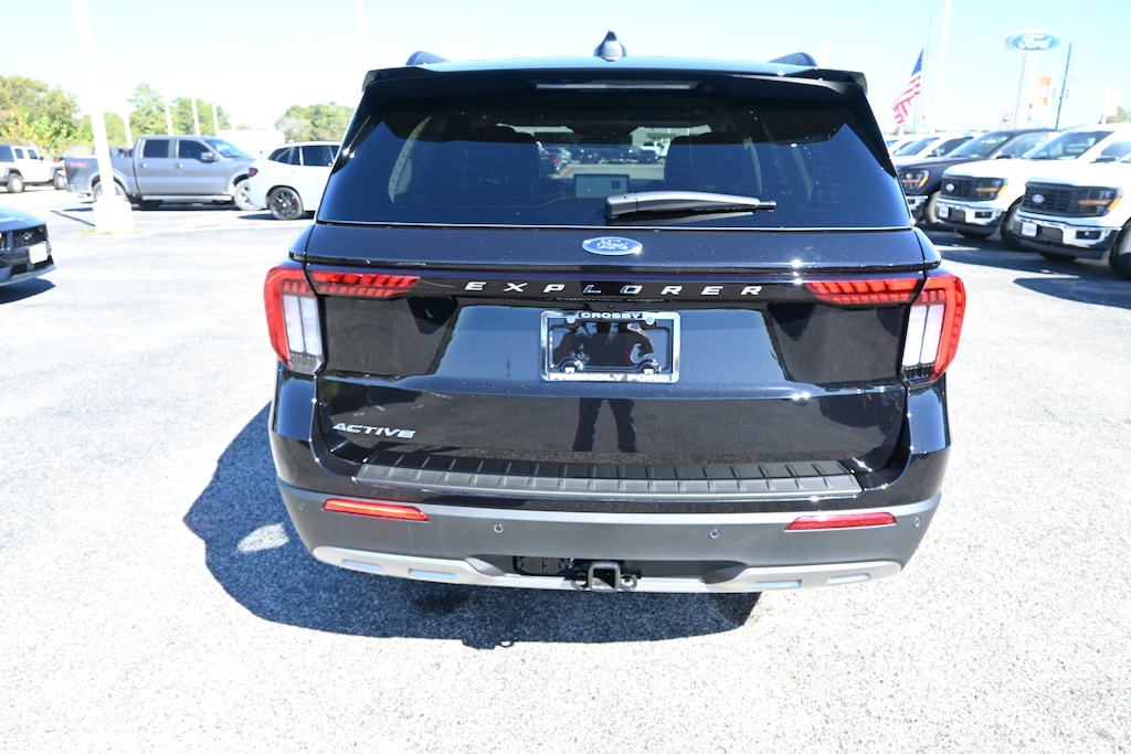 New 2026 Ford Explorer Active SUV