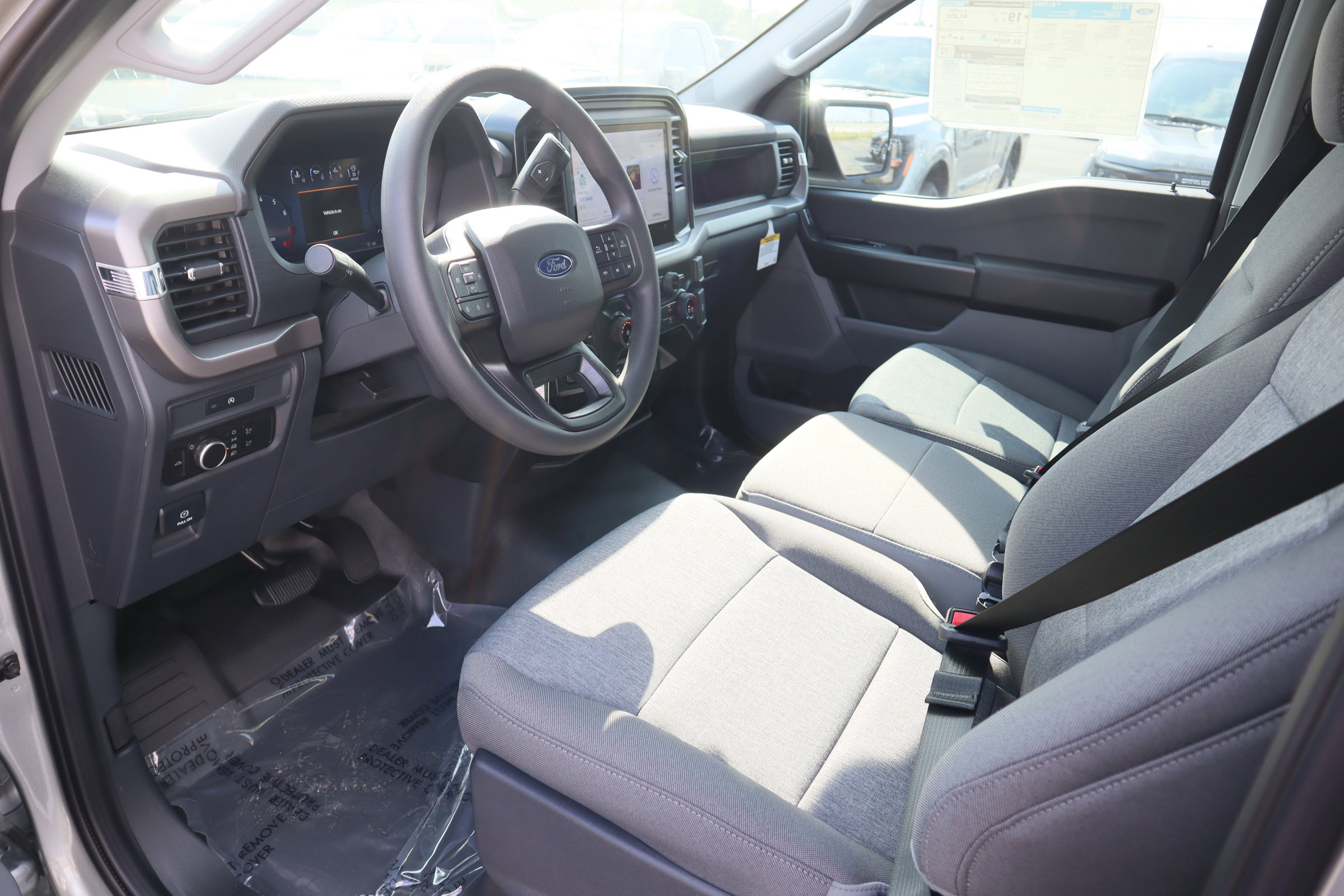 2025 Ford F-150 XL - Photo 15