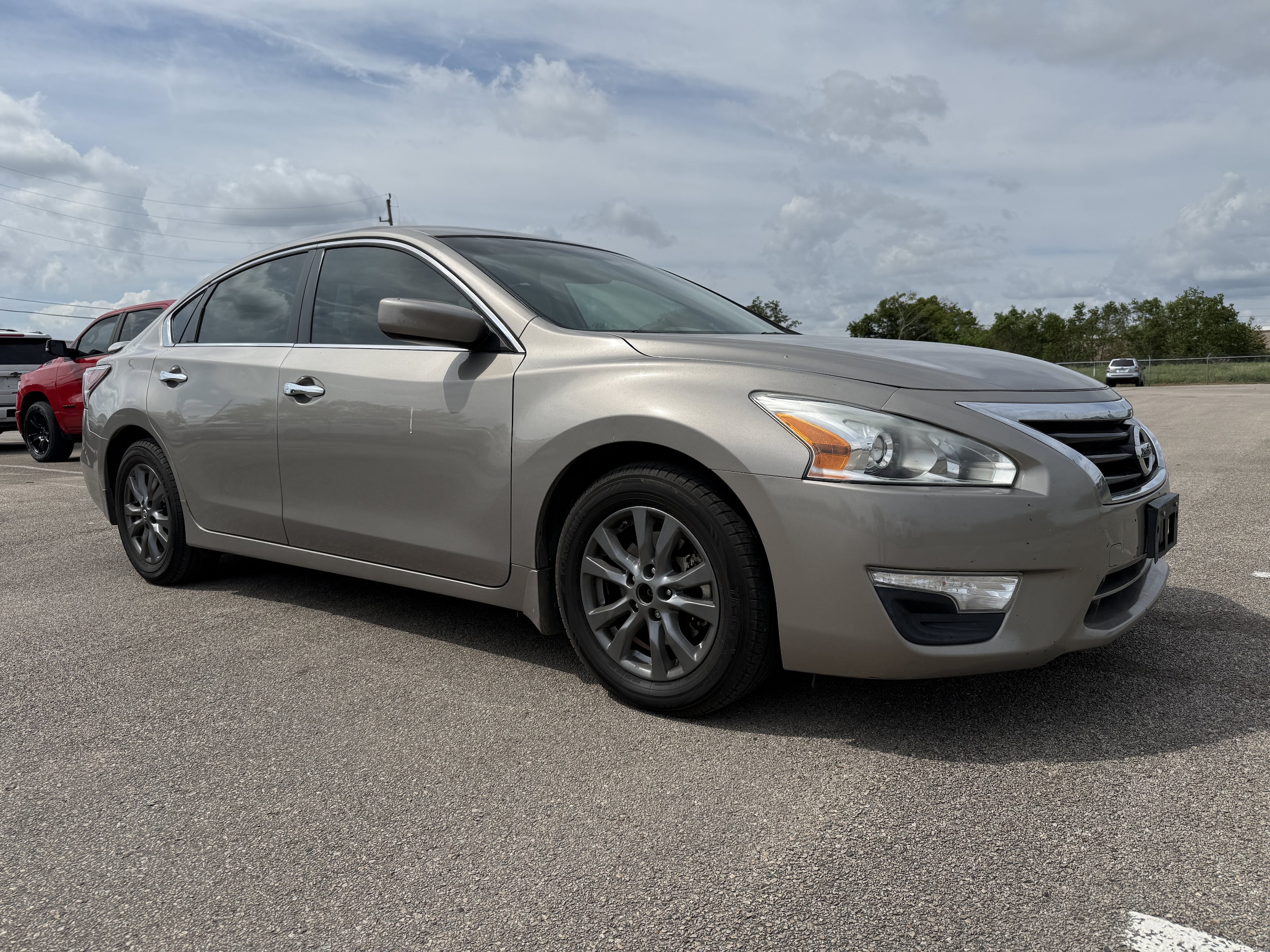 Used 2015 Nissan Altima S with VIN 1N4AL3AP2FN897042 for sale in Crosby, TX