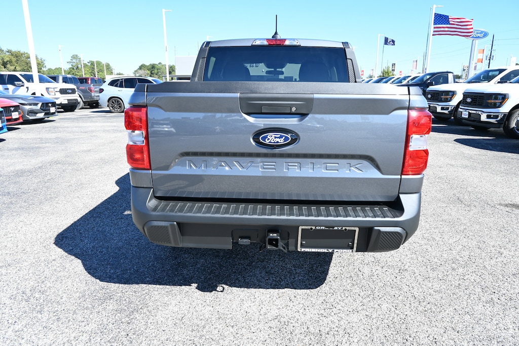 New 2025 Ford Maverick XL Truck SuperCrew