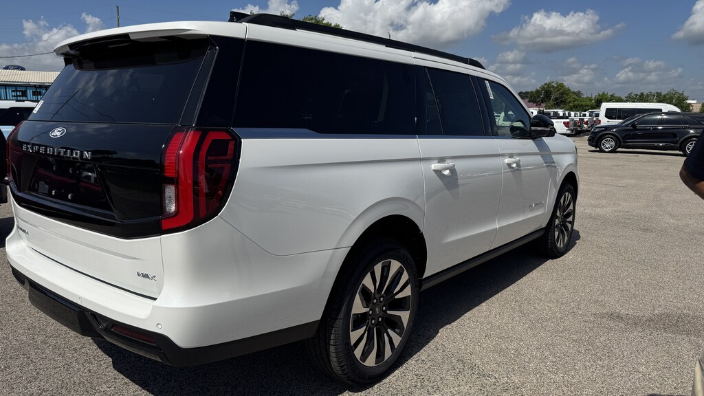 New 2027 Ford Expedition Max Platinum SUV