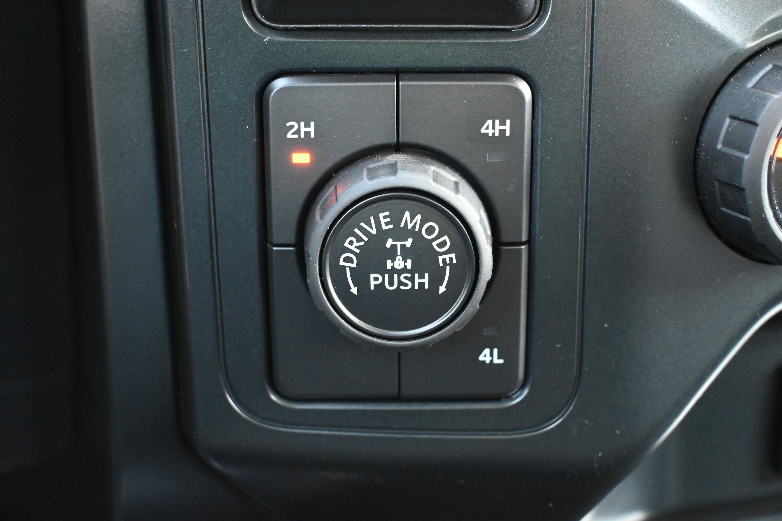 2025 Ford F-150 XL - Photo 20
