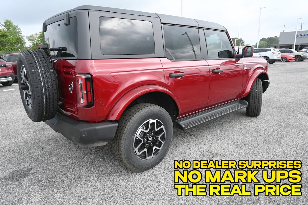 New 2026 Ford Bronco Outer Banks SUV