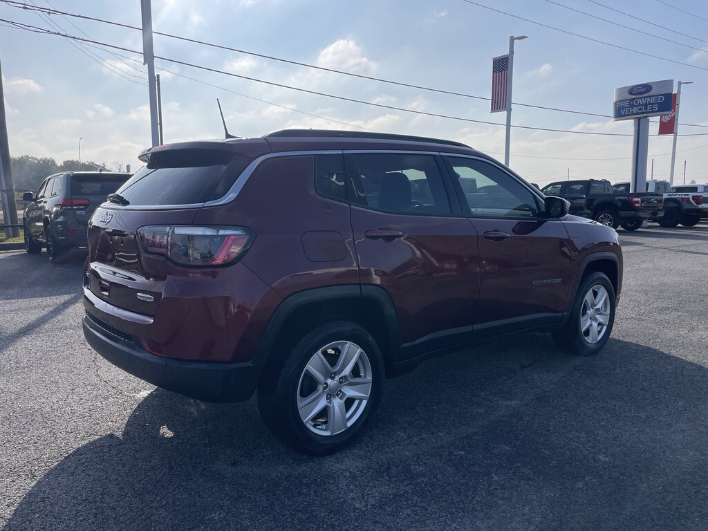 Used 2022 Jeep Compass Latitude SUV