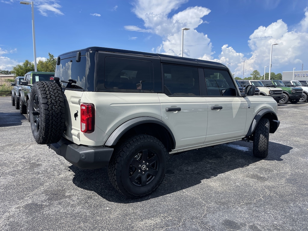 New 2025 Ford Bronco Big Bend SUV