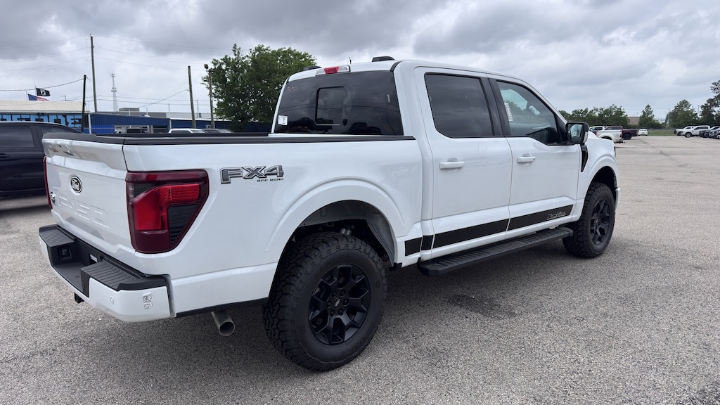 New 2026 Ford F-150 XLT Truck SuperCrew Cab