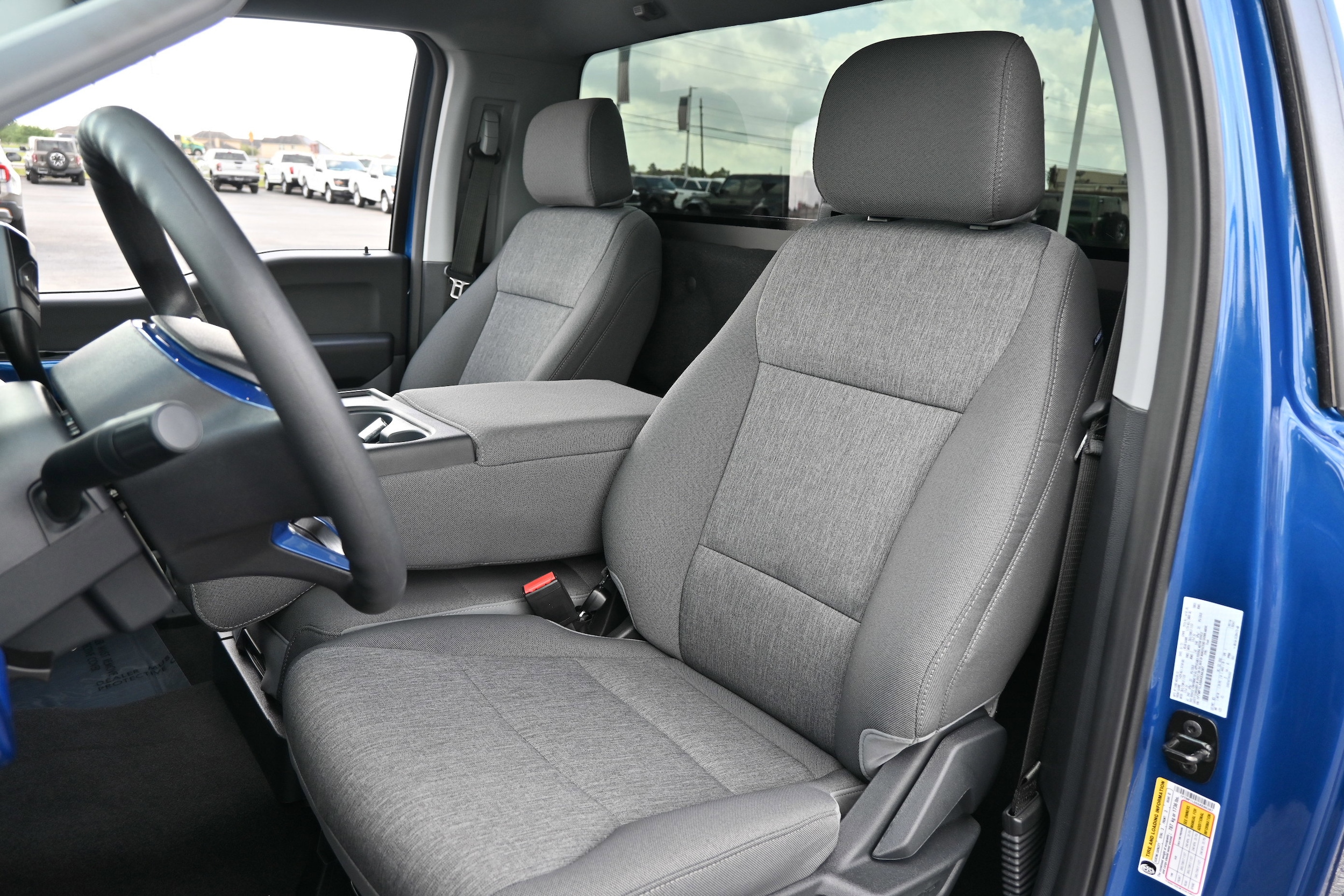 2025 Ford F-150 XL - Photo 25