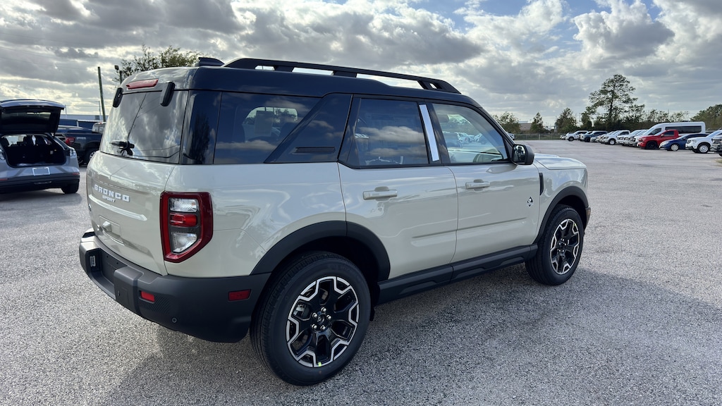 New 2025 Ford Bronco Sport Outer Banks SUV