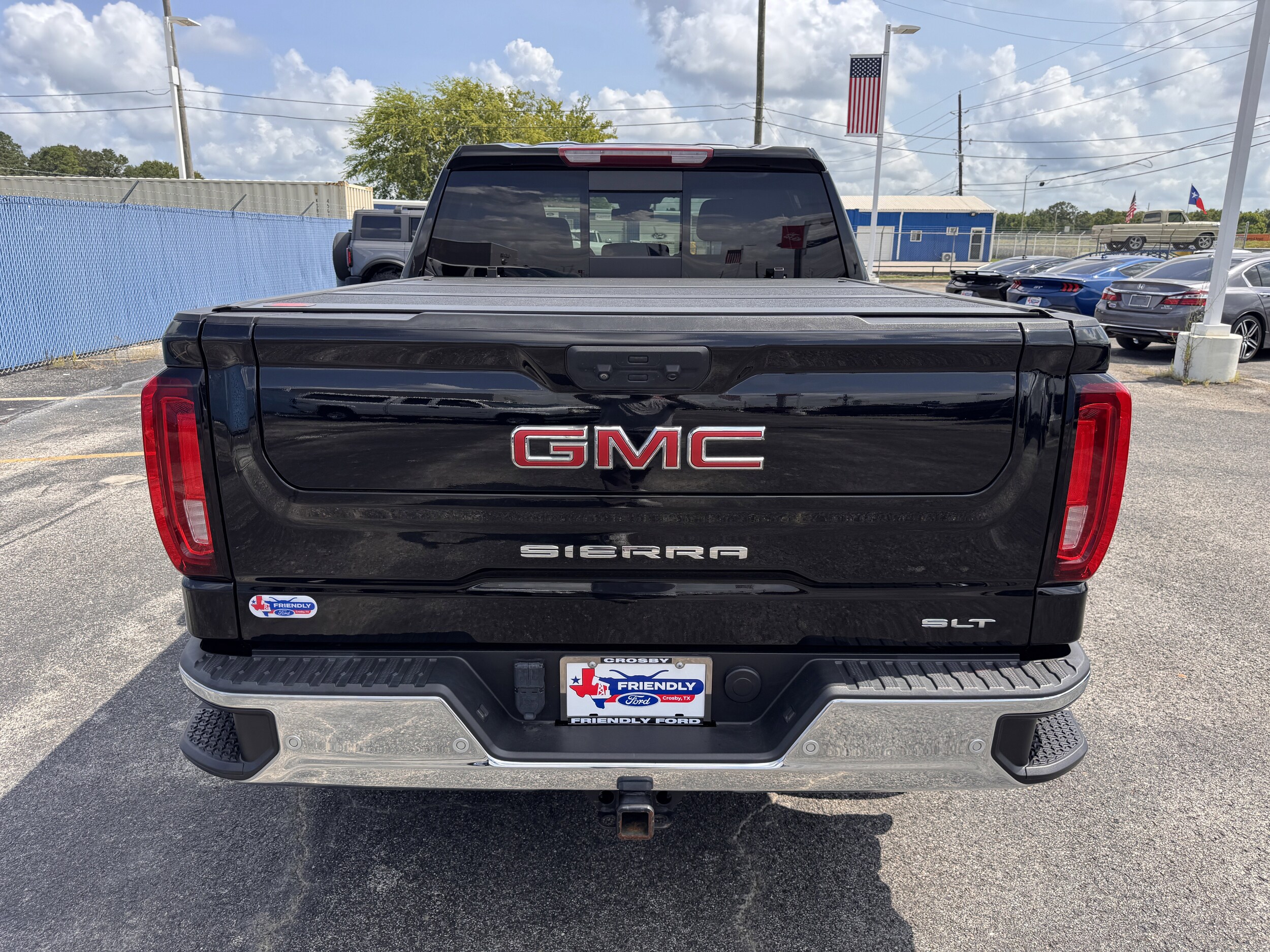 2023 Gmc Sierra 1500 SLT photo 3