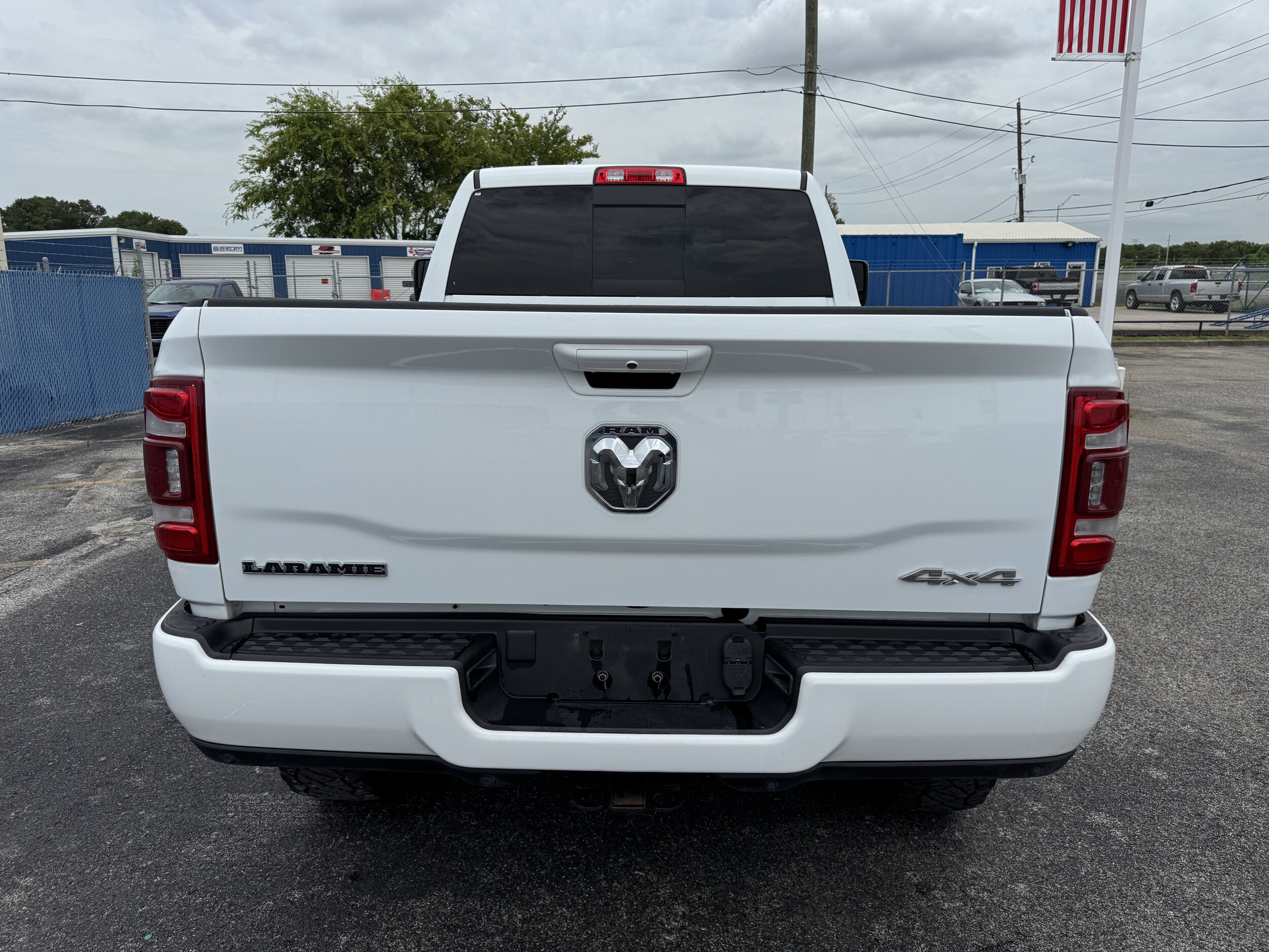 2023 Ram 2500 Laramie photo 3