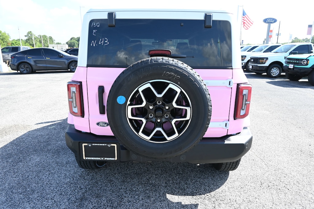 New 2026 Ford Bronco Outer Banks SUV