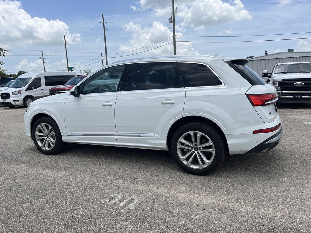 Used 2025 Audi Q7 55 Premium SUV
