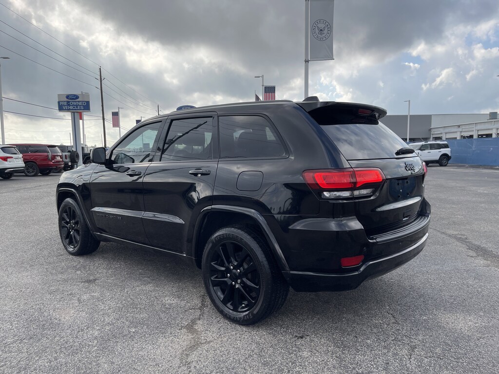Used 2019 Jeep Grand Cherokee Altitude SUV