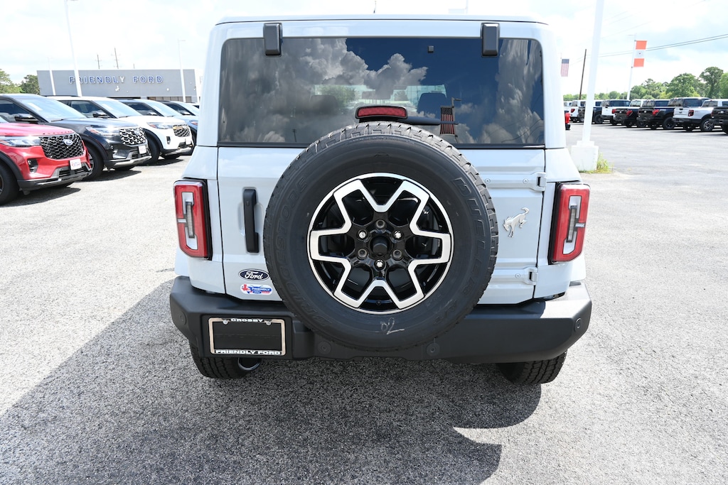 New 2026 Ford Bronco Outer Banks SUV