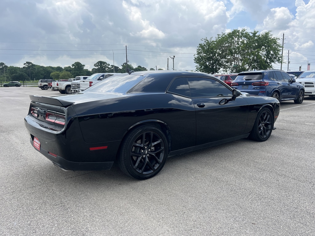 Used 2022 Dodge Challenger R/T Coupe