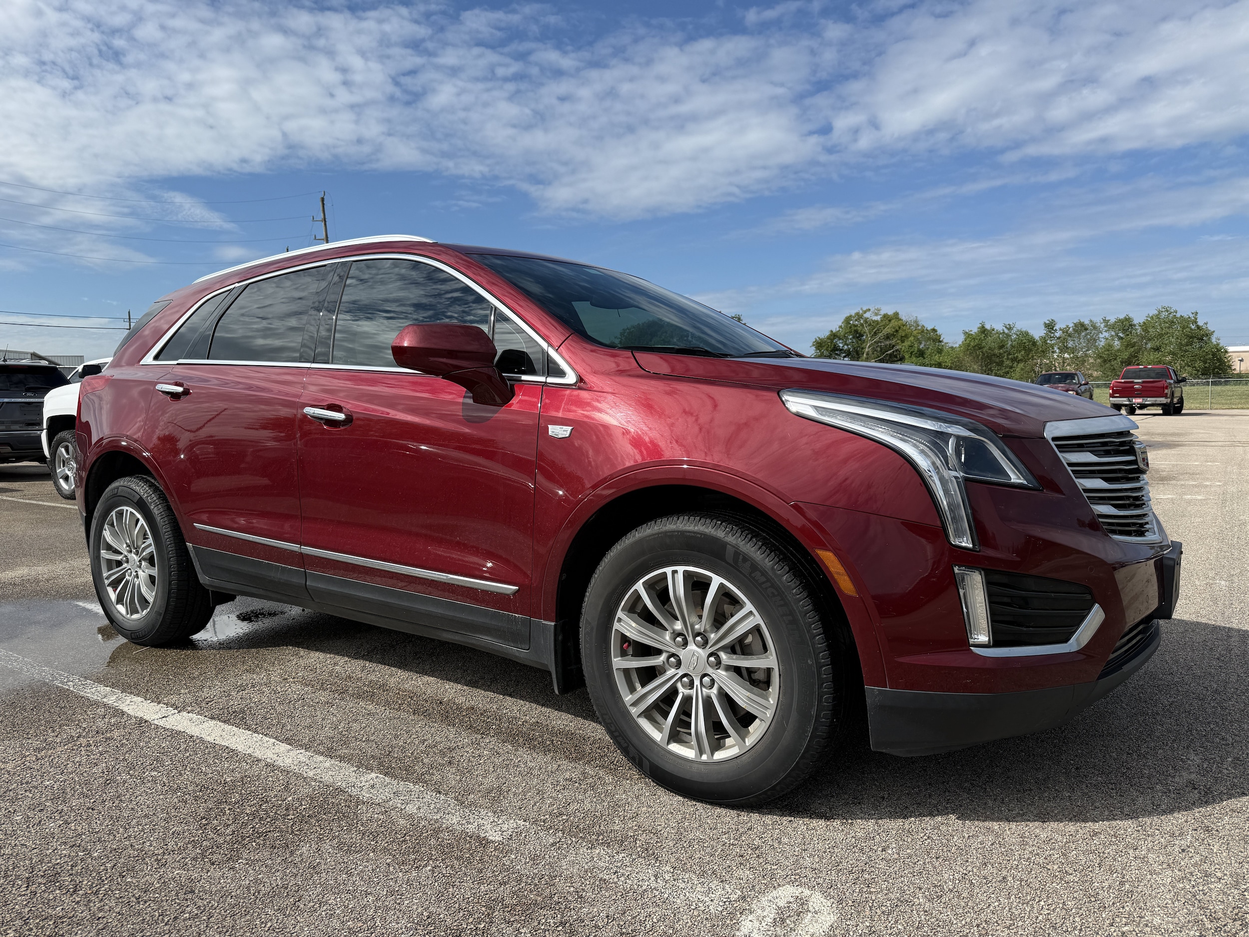 Used 2018 Cadillac XT5 Luxury with VIN 1GYKNCRS5JZ201416 for sale in Crosby, TX