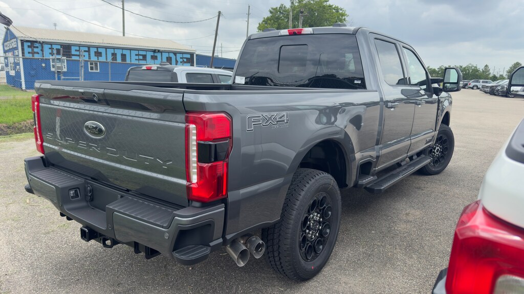 New 2026 Ford F-250 Lariat Truck Crew Cab