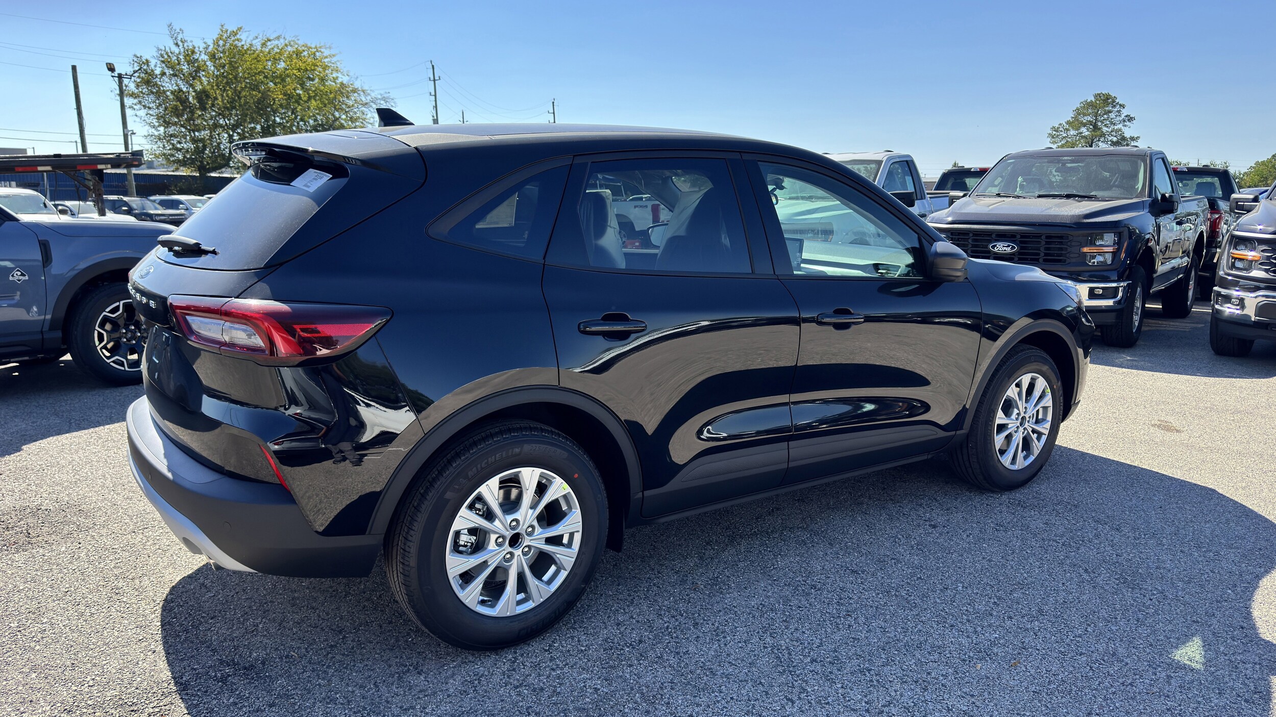 2026 Ford Escape Active photo 3