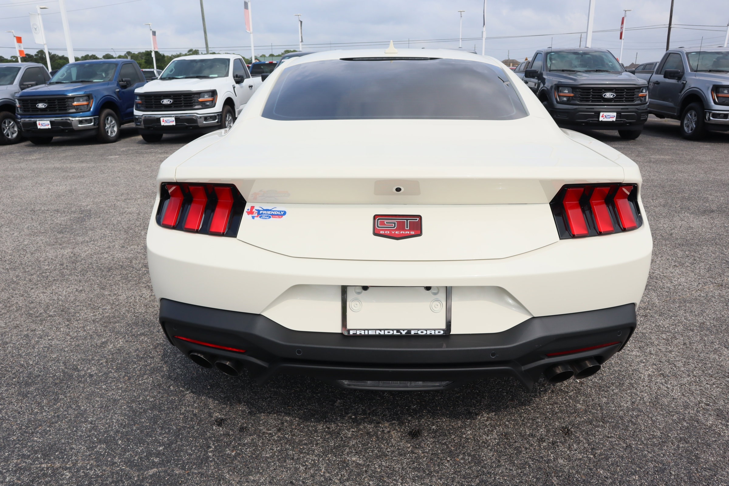 2025 Ford Mustang GT photo 3