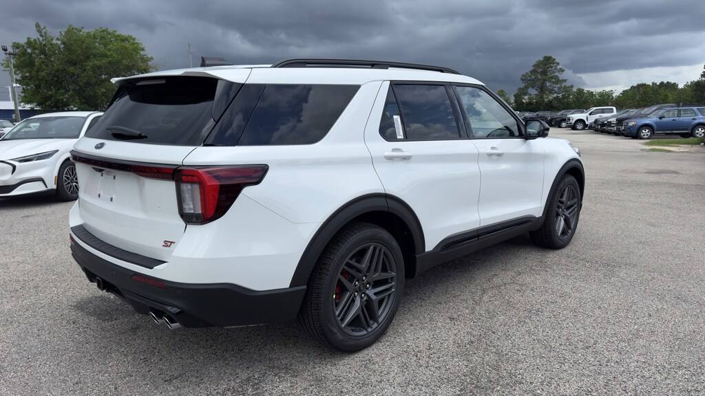 New 2026 Ford Explorer ST SUV