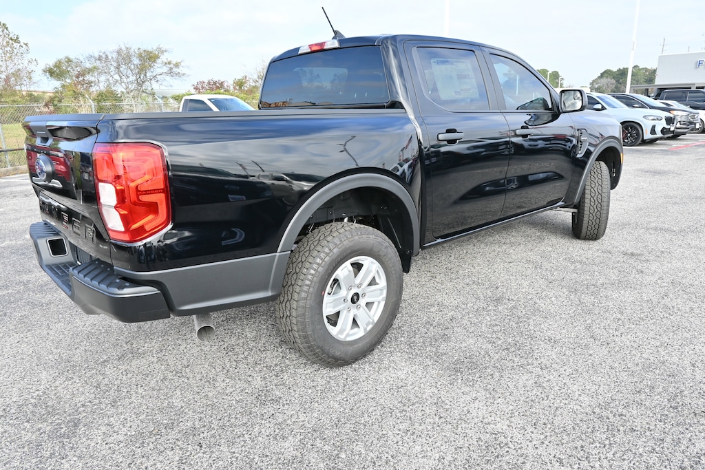 New 2025 Ford Ranger XL Truck SuperCrew
