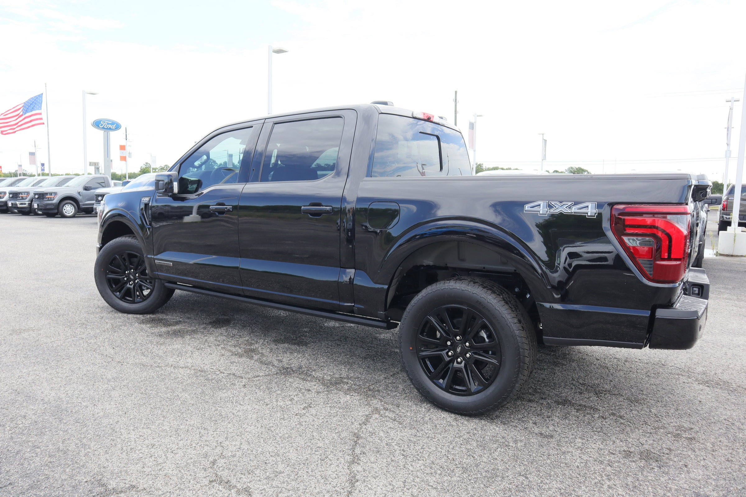 2025 Ford F-150 Platinum - Photo 7