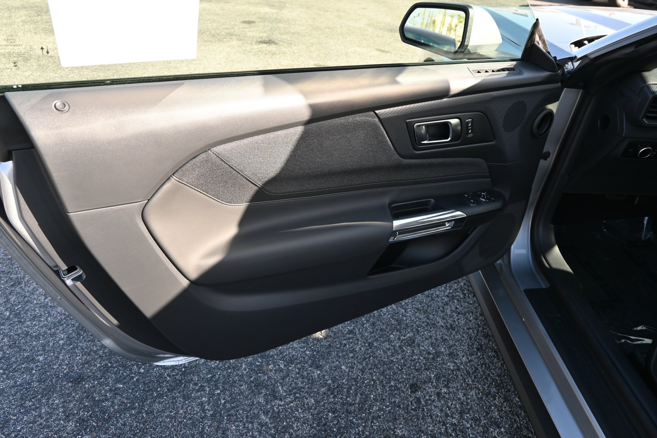 2026 Ford Mustang EcoBoost Fastback - Photo 12