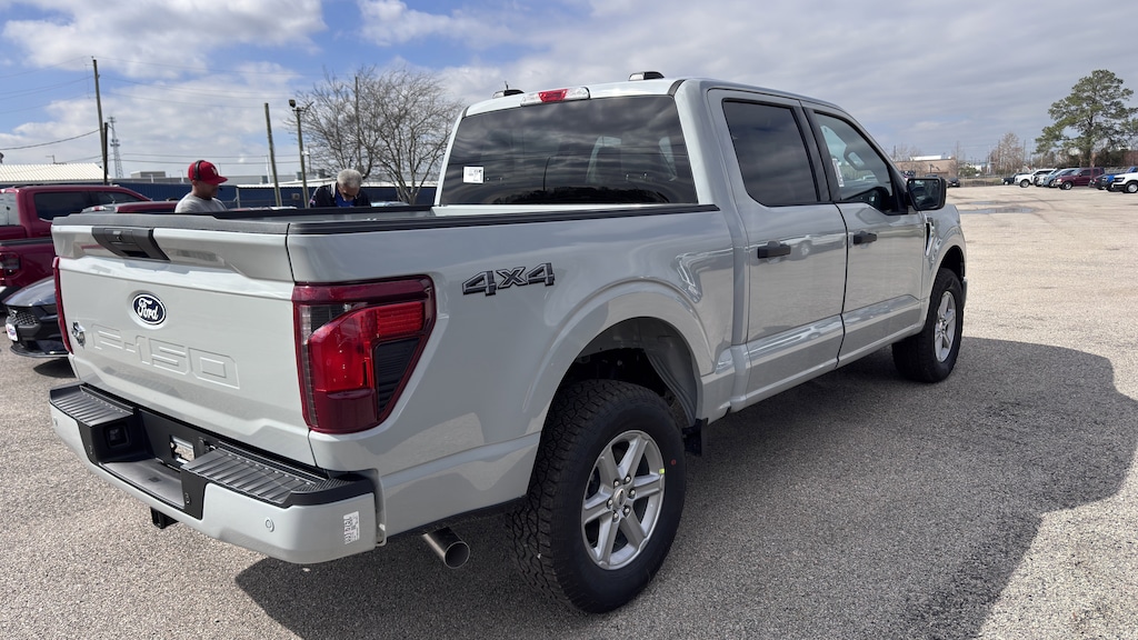 New 2026 Ford F-150 XLT Truck SuperCrew Cab
