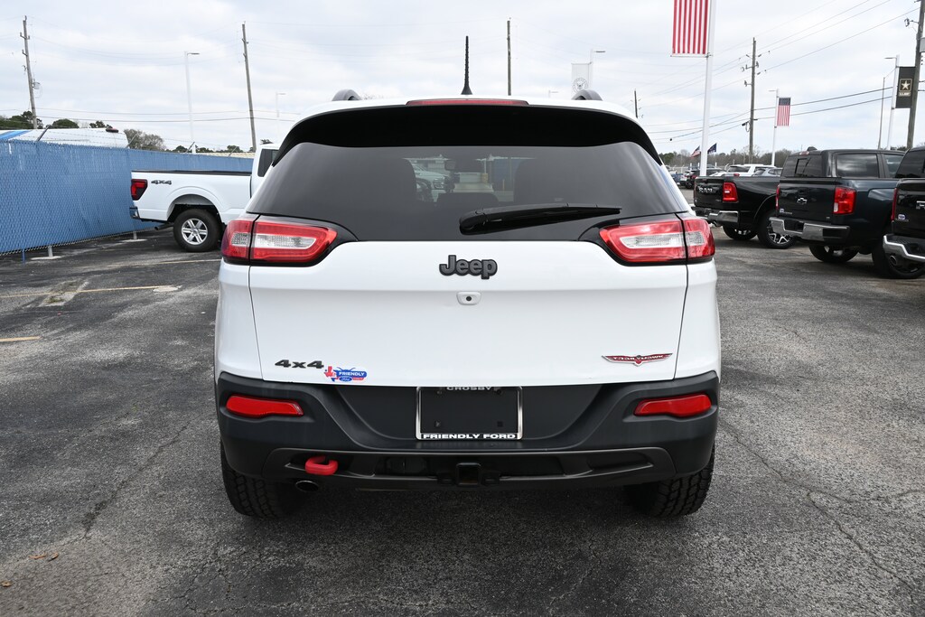 Used 2016 Jeep Cherokee Trailhawk 4x4 SUV
