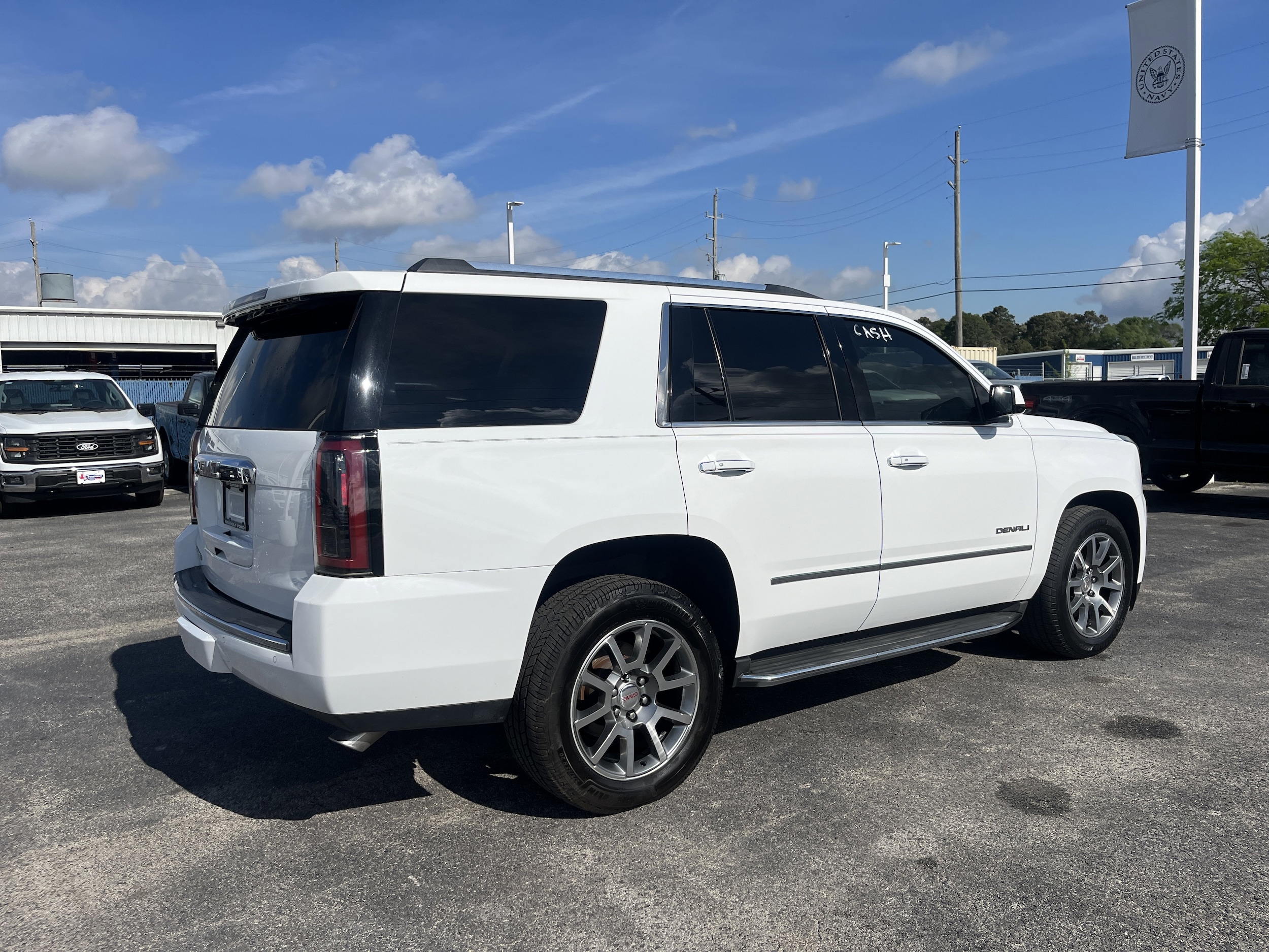 Used 2015 GMC Yukon Denali with VIN 1GKS1CKJ5FR287146 for sale in Crosby, TX