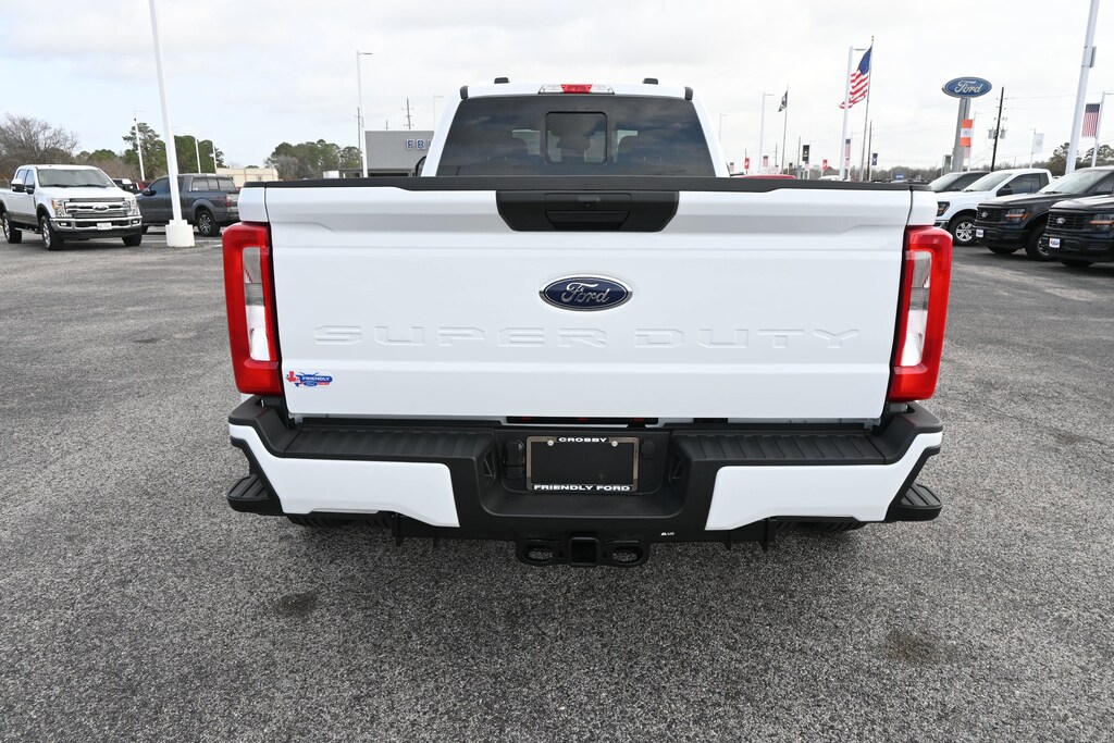 New 2026 Ford F-350 Truck Crew Cab