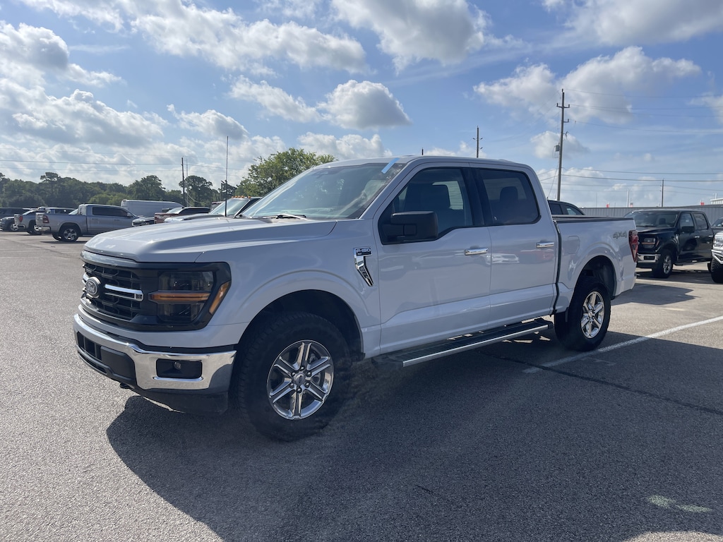 Used 2025 Ford F-150 XLT Truck SuperCrew Cab