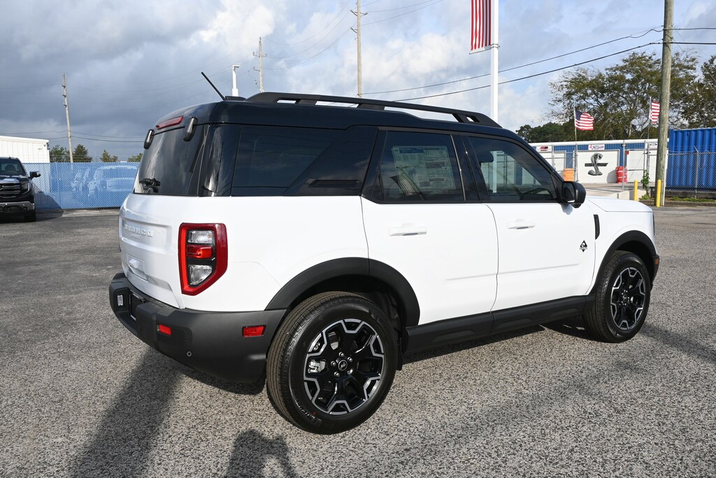 New 2025 Ford Bronco Sport Outer Banks SUV