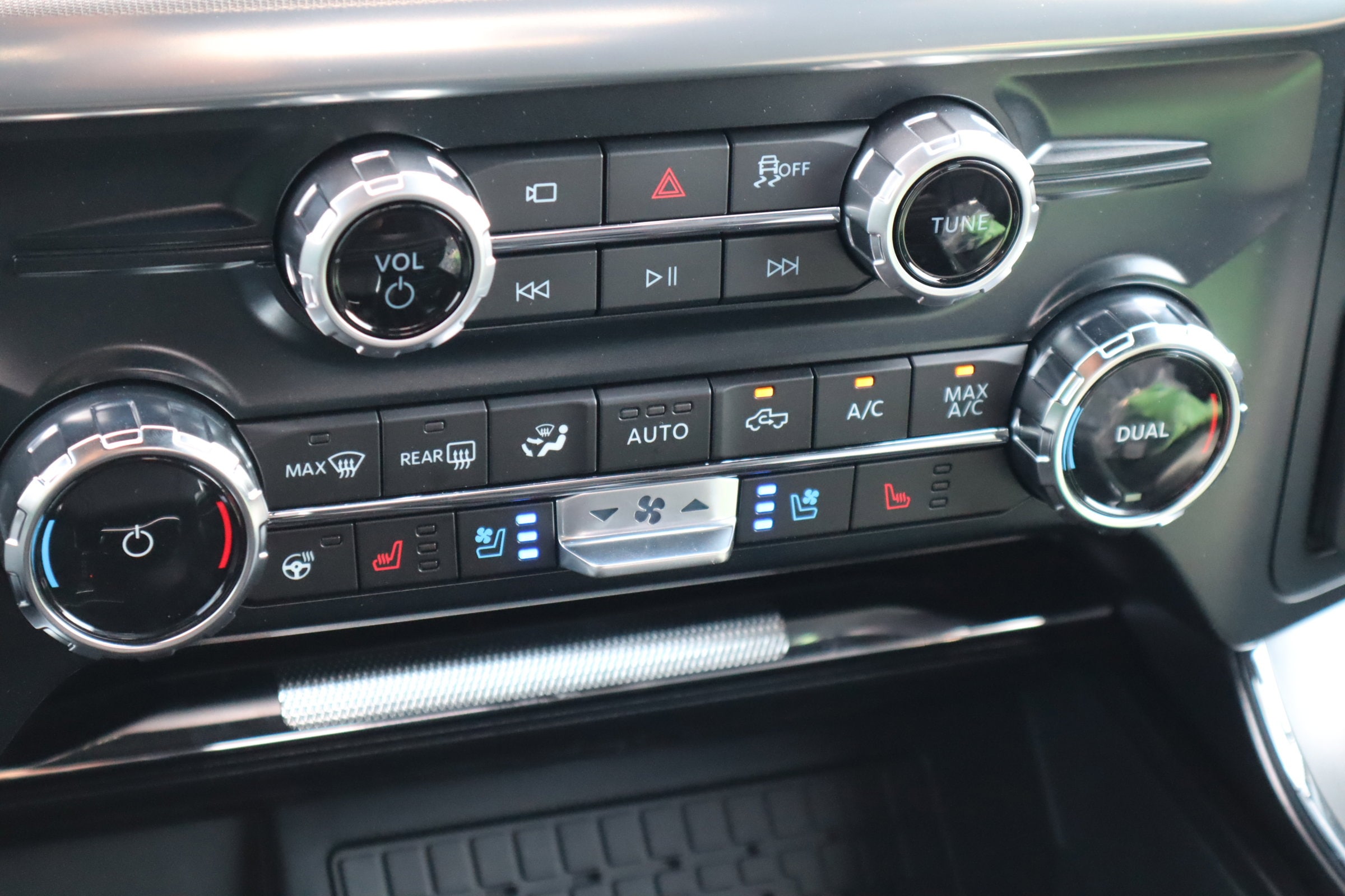 2025 Ford F-150 Lariat - Photo 29