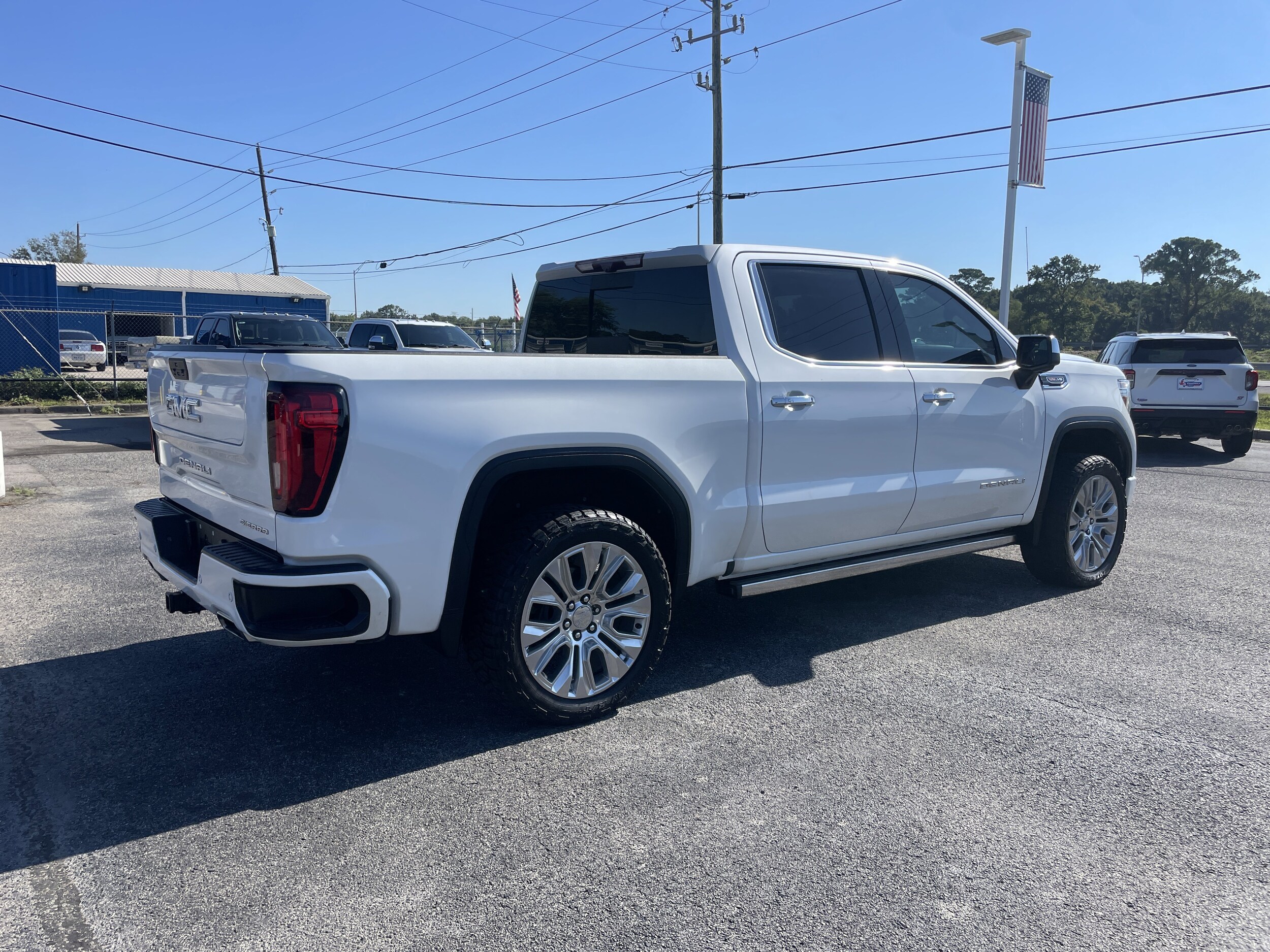 2020 Gmc Sierra 1500 Denali photo 2