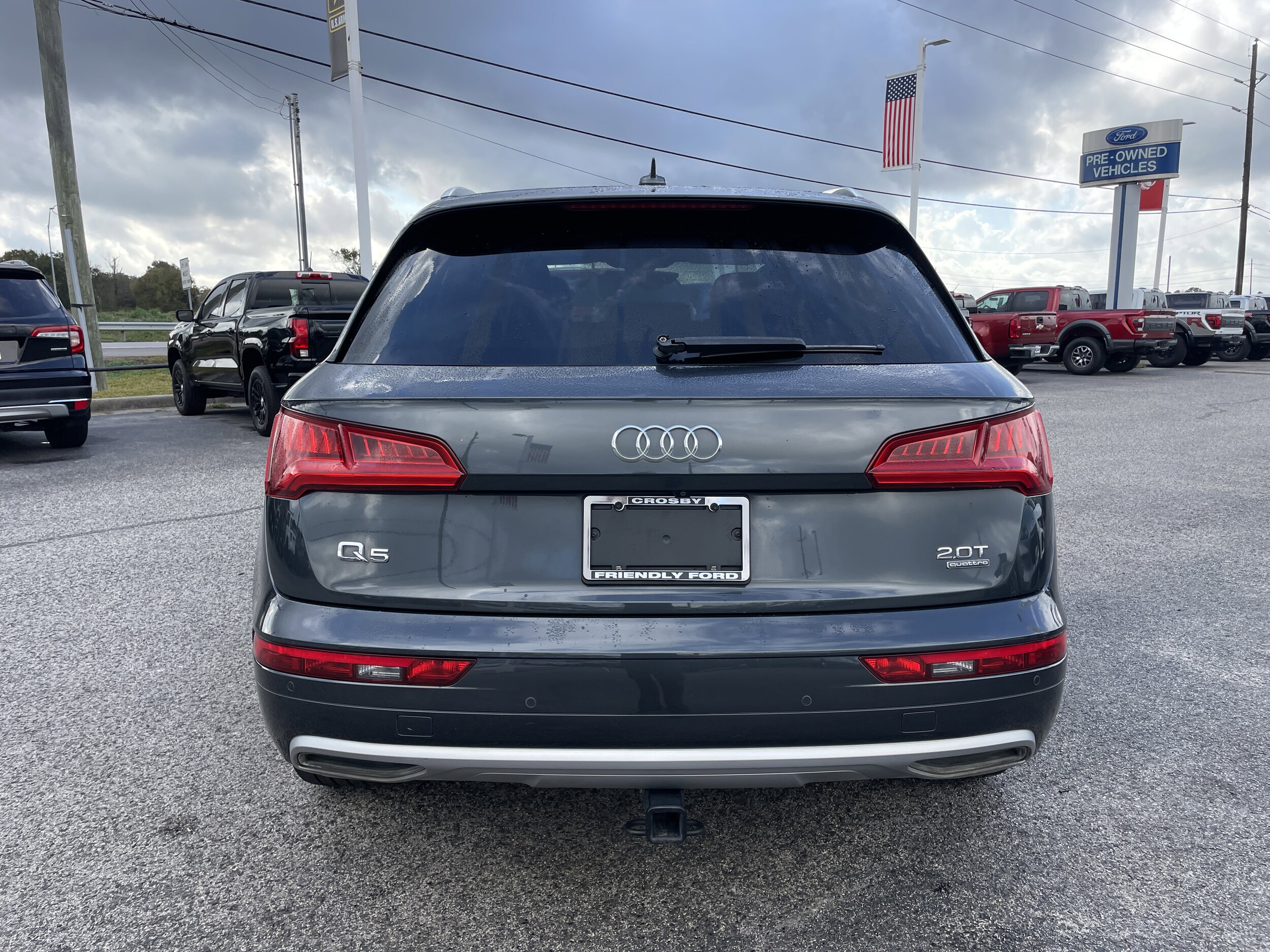 2018 Audi Q5 Premium Plus photo 2