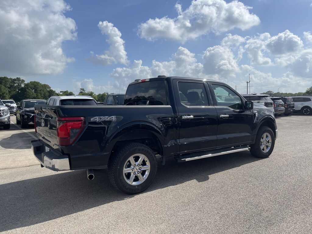 Used 2025 Ford F-150 XLT Truck SuperCrew Cab