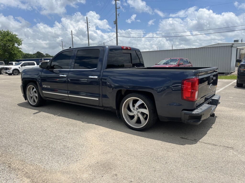 Used 2018 Chevrolet Silverado 1500 LTZ w/2LZ Truck Crew Cab