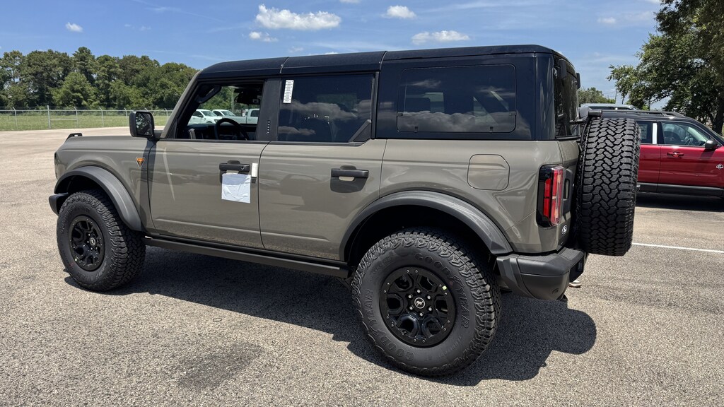 New 2026 Ford Bronco Badlands SUV