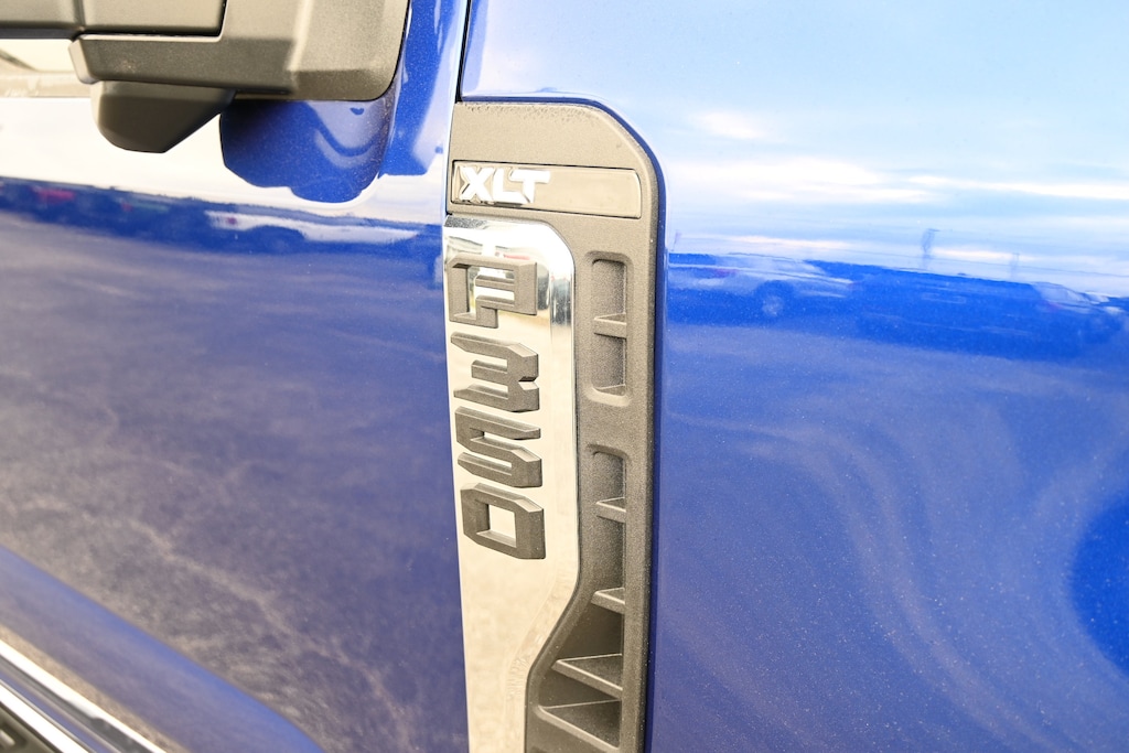 New 2026 Ford F-350 F-350 XLT Truck Crew Cab